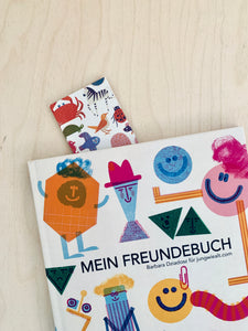 detail of Animals Bookmark and Book of Friends jungwiealt