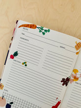 Laden Sie das Bild in den Galerie-Viewer, detail of Recipe Book (English) jungwiealt