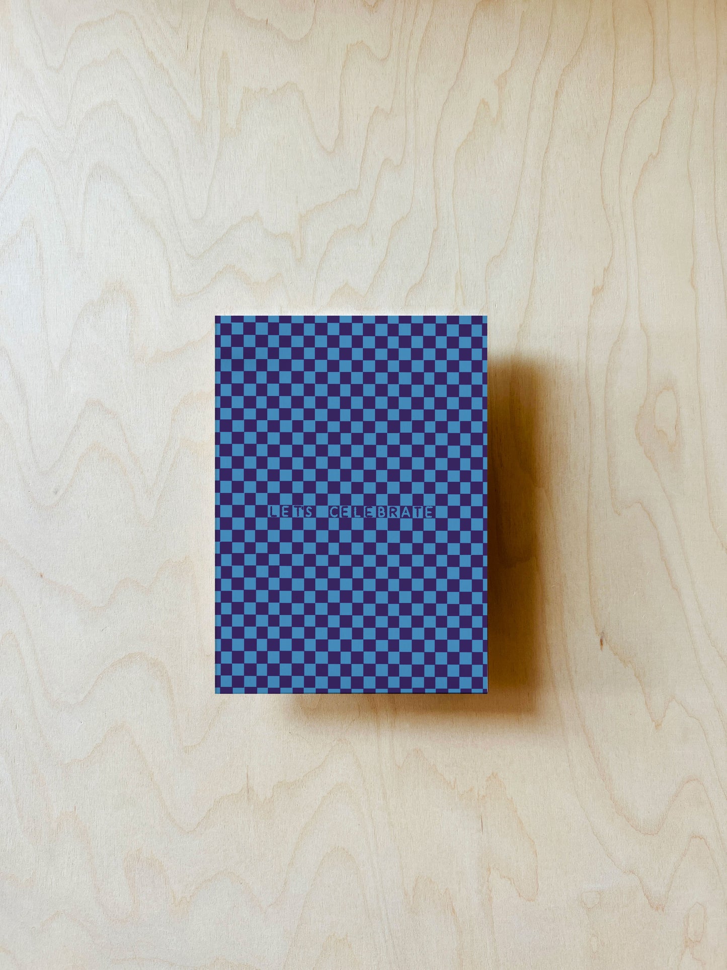 Grid Celebrate Postkarte DIN A6