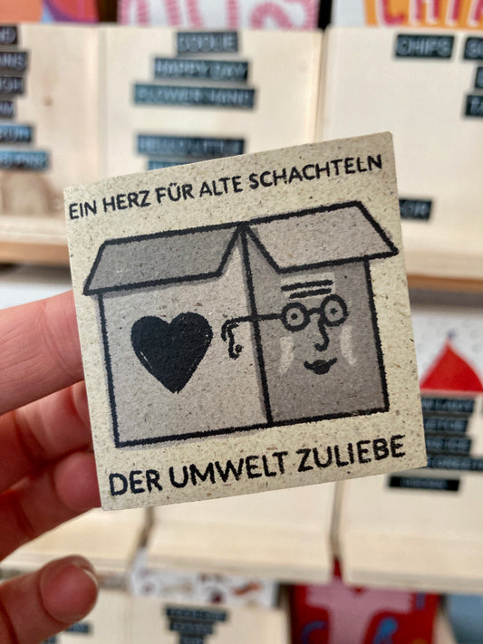 5 Graspapier Aufkleber "Ein Herz für alte Schachteln"