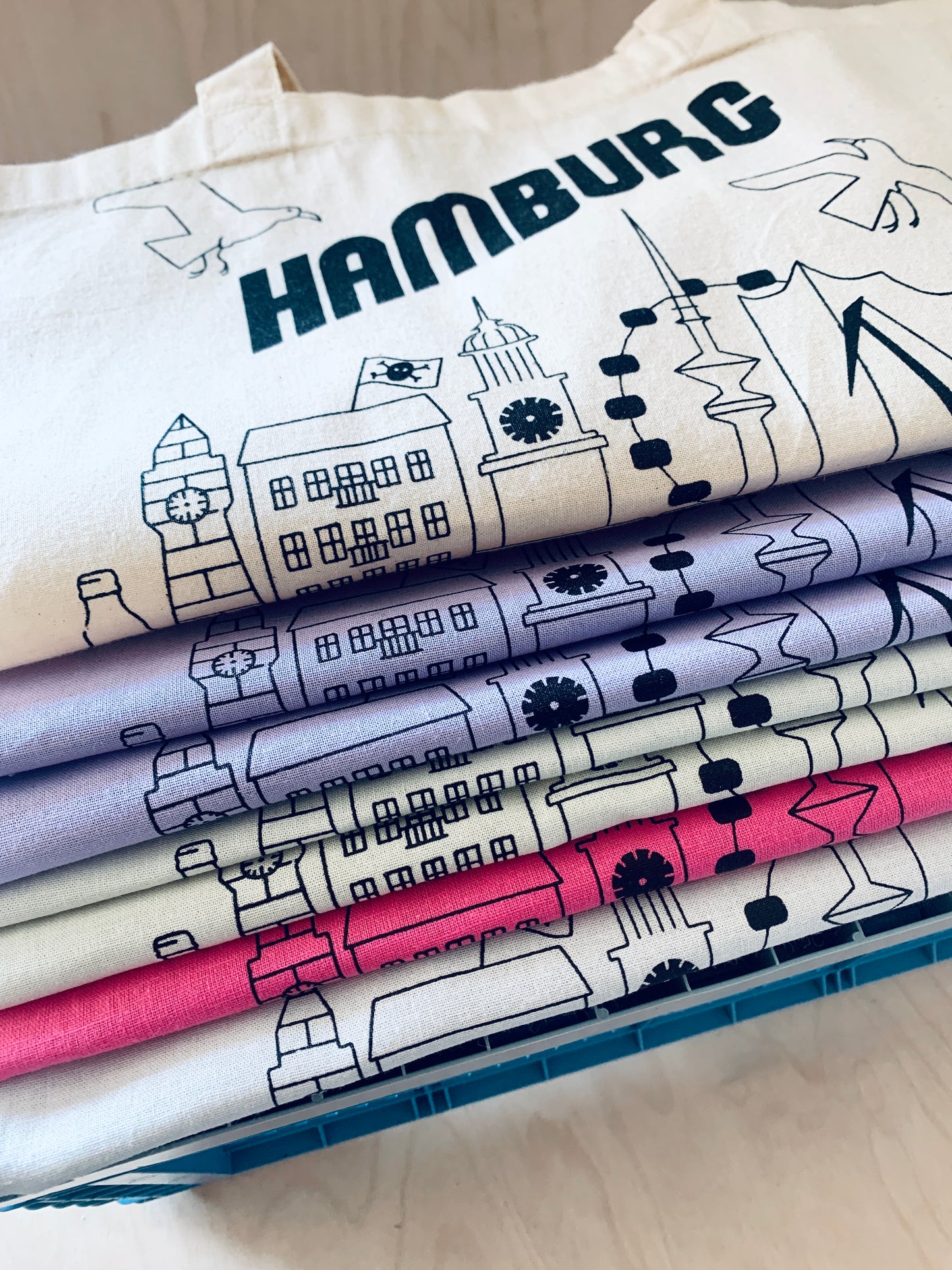 detail of Screen Printed Hamburg Cotton Bag Light Mint jungwiealt