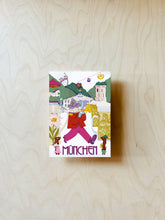 Laden Sie das Bild in den Galerie-Viewer, München Postkarte DIN A6