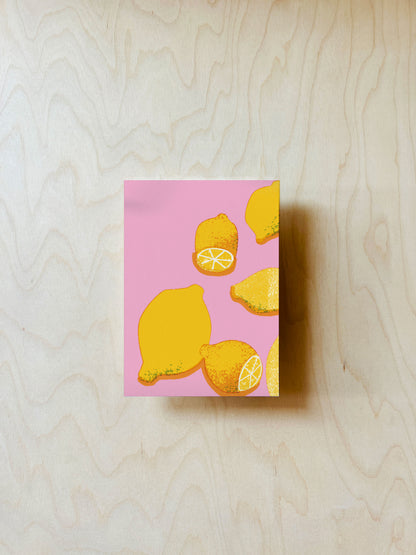 Pinke Zitronen Postkarte DIN A6
