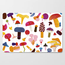 Load image into Gallery viewer, Mushrooms Breakfast Plate Set