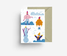 Laden Sie das Bild in den Galerie-Viewer, Snow Fun Greeting Card jungwiealt