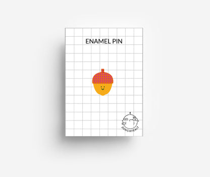 Acorn Enamel Pin jungwiealt