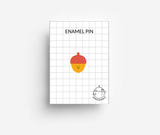 Acorn Enamel Pin jungwiealt