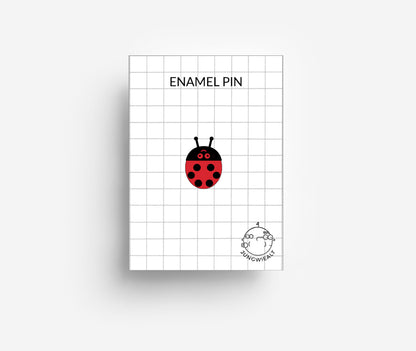 Ladybug Enamel Pin jungwiealt
