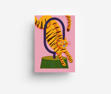 Laden Sie das Bild in den Galerie-Viewer, Tiger Pink Postkarte DIN A6