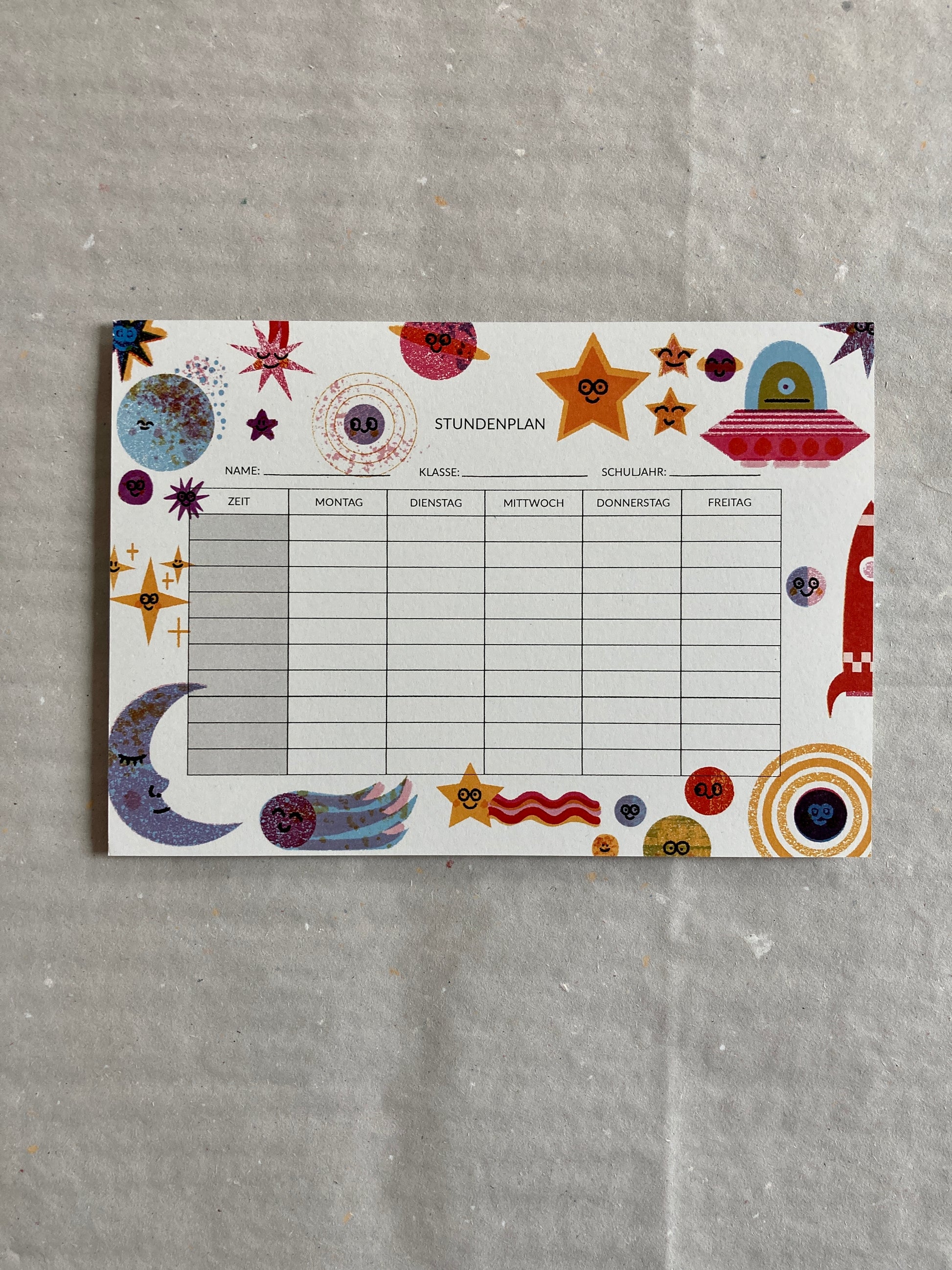 detail of modern and cute timetable showing space related characters and planets jungwiealt